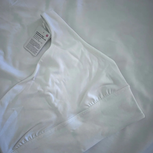 🆕🤍 Lululemon Align Asymmetrical Bra A/B Cup - White - Picture 4 of 9